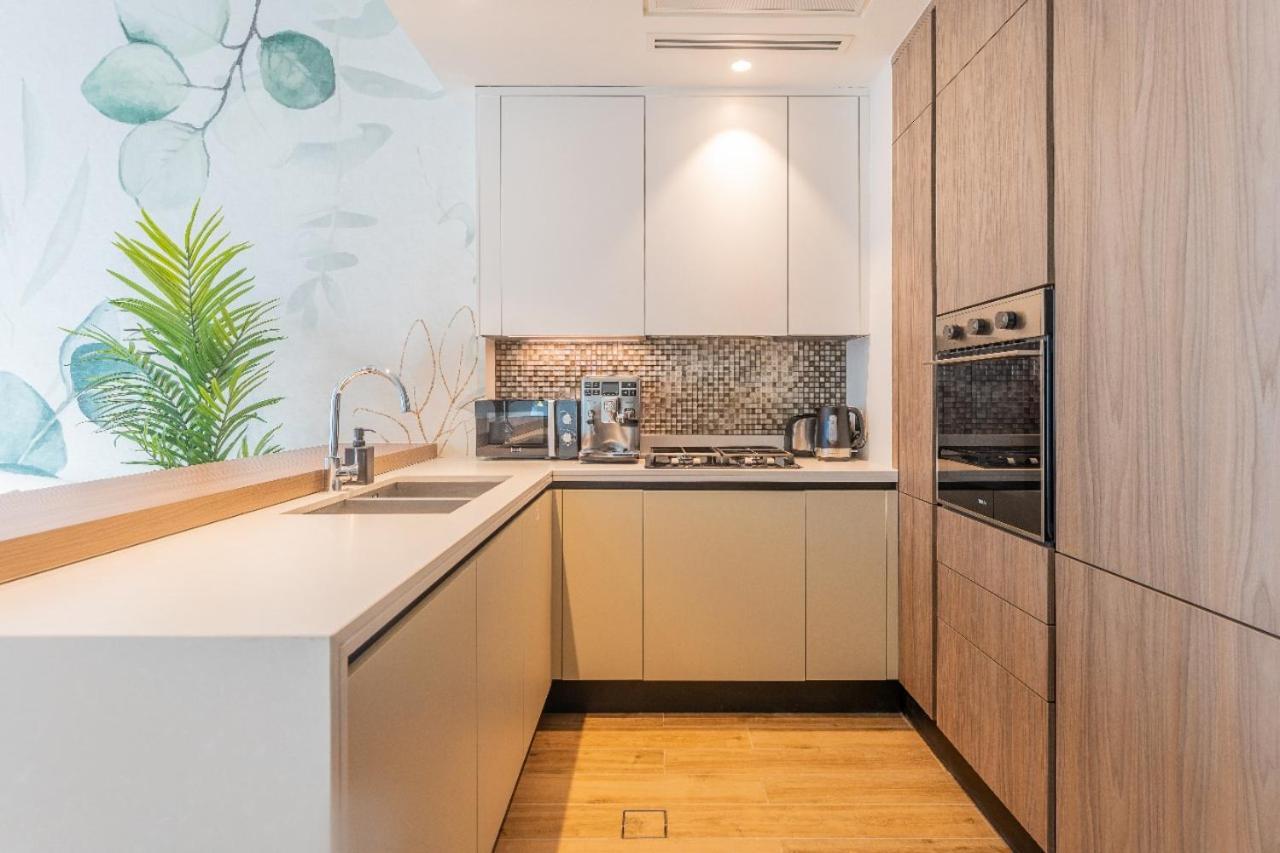 Desert Living Luxury Condo - Jumeirah Living Marina Gate Ντουμπάι Εξωτερικό φωτογραφία